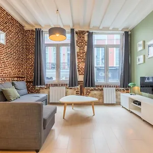 Appartement Old Town - Superb In Rue Esquermoise !, Lille